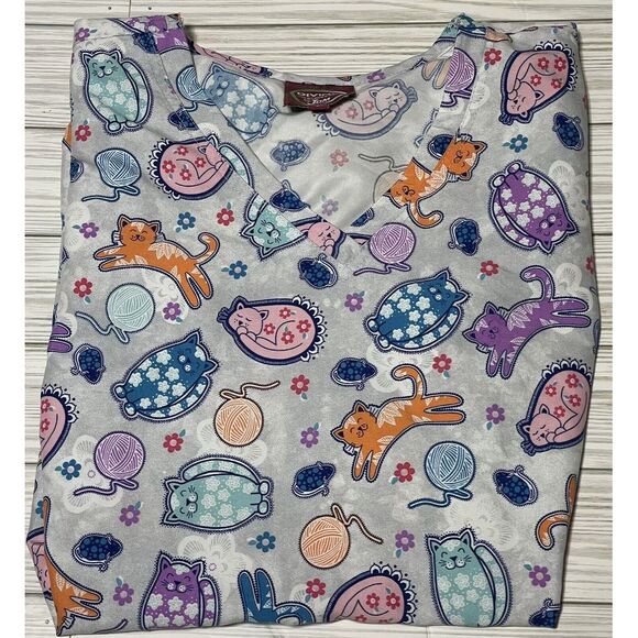 Tops - WOMEN'S‎ SILKY UNIFORM SCRUB TOP DIVINE SCRUBS BY JDM - CATS SIZE SMALL